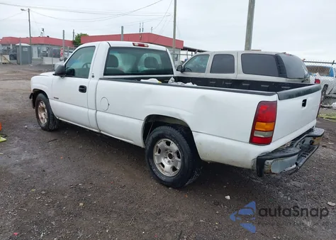 2002 Chevrolet Silverado 1500 Commercial z USA, uszkodzony, nr VIN 1GCEC14W22Z180162